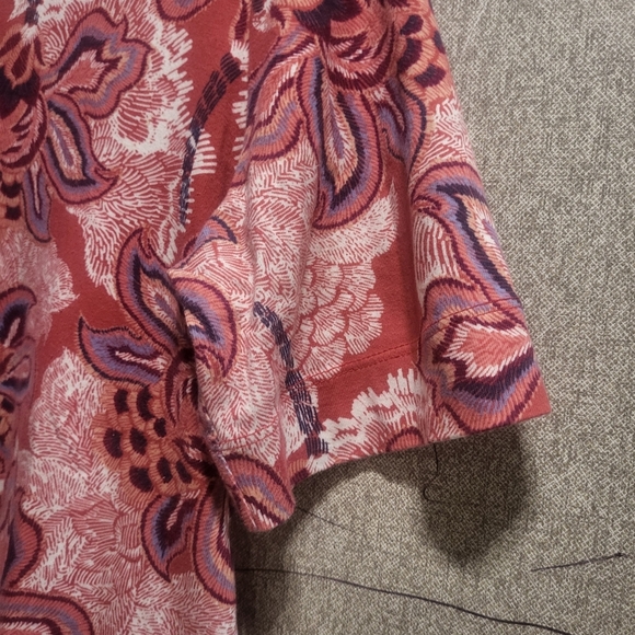 Chicos Top Size 2 (Large) Casual Comfy Wear‎ - Picture 3 of 3